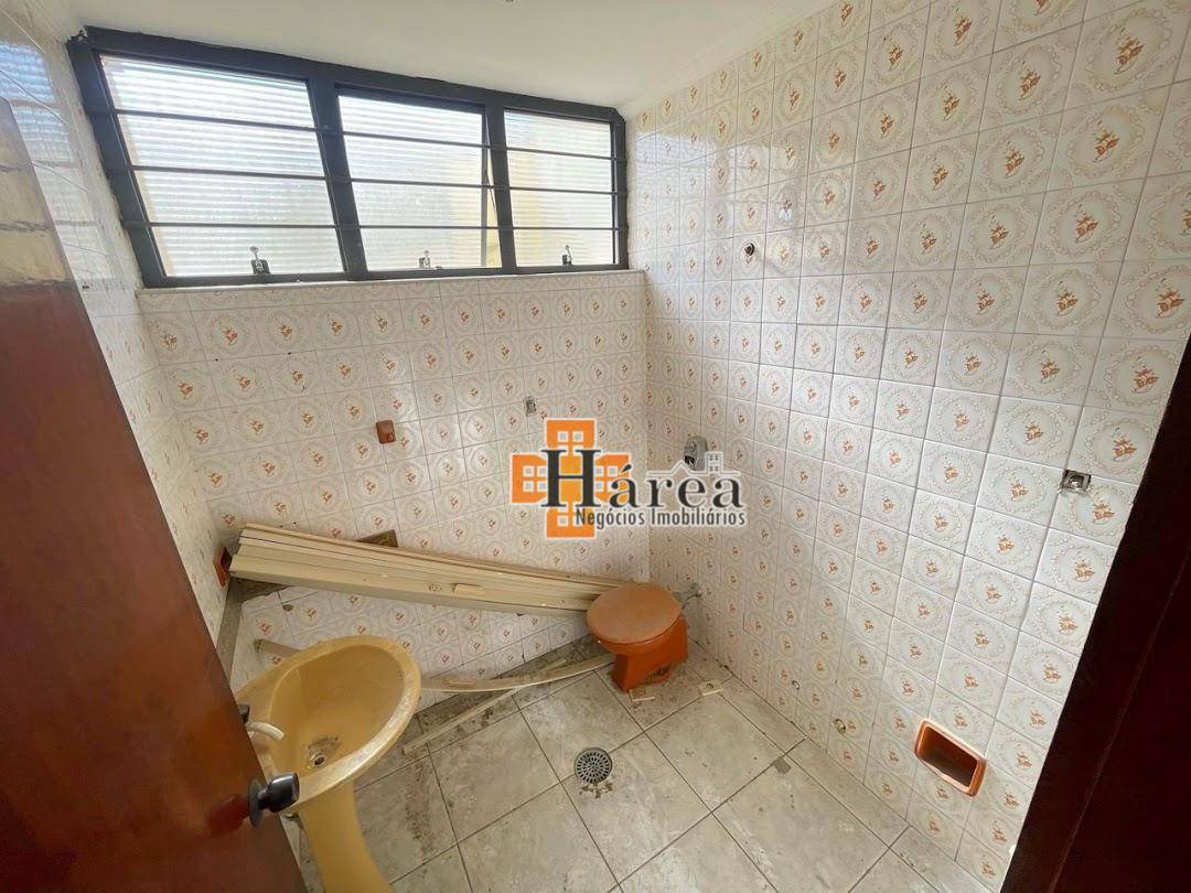Casa à venda e aluguel, 220m² - Foto 28