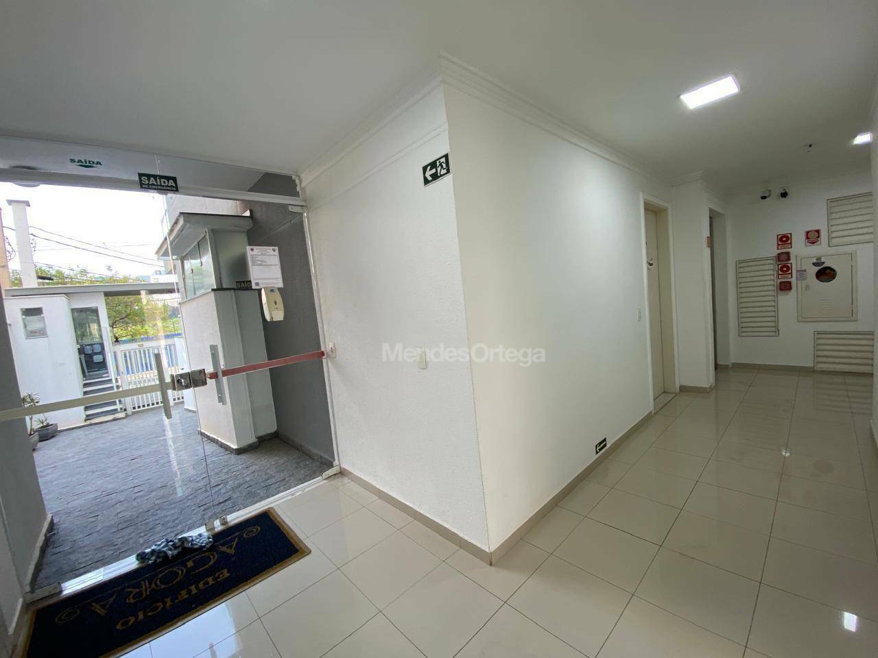 Apartamento para alugar com 2 quartos, 85m² - Foto 39