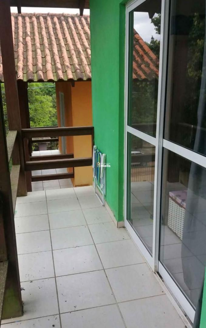 Casa à venda com 2 quartos, 57m² - Foto 4