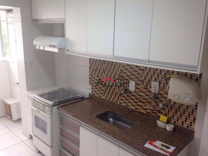 Apartamento à venda com 3 quartos, 85m² - Foto 18