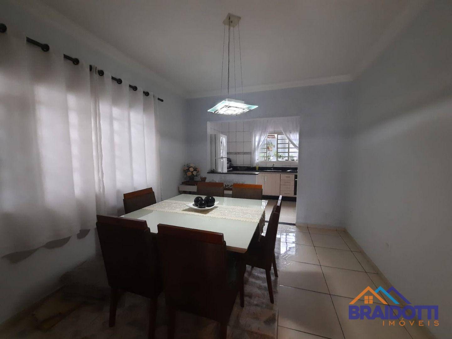 Casa à venda com 4 quartos, 285m² - Foto 5