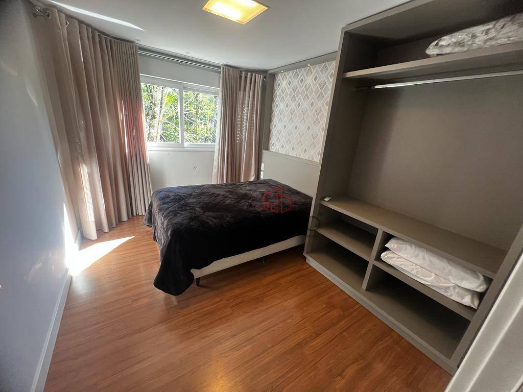 Apartamento à venda com 3 quartos, 105m² - Foto 8