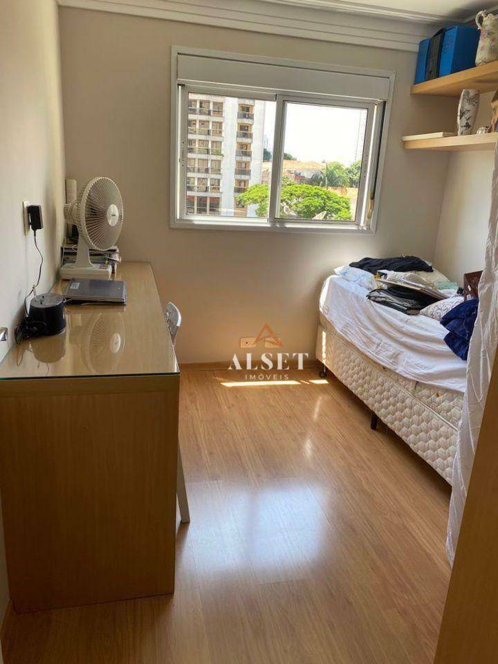 Apartamento à venda com 3 quartos, 121m² - Foto 18