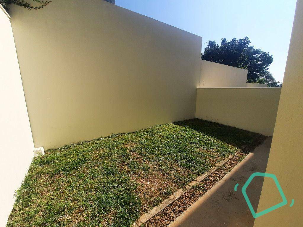 Casa de Condomínio para alugar com 3 quartos, 100m² - Foto 11