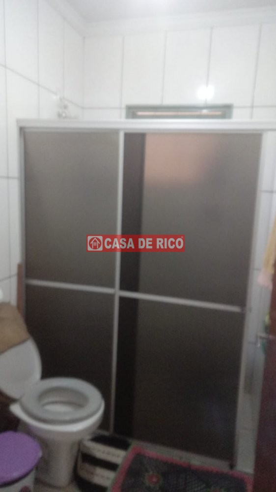 Casa à venda com 3 quartos, 68m² - Foto 12