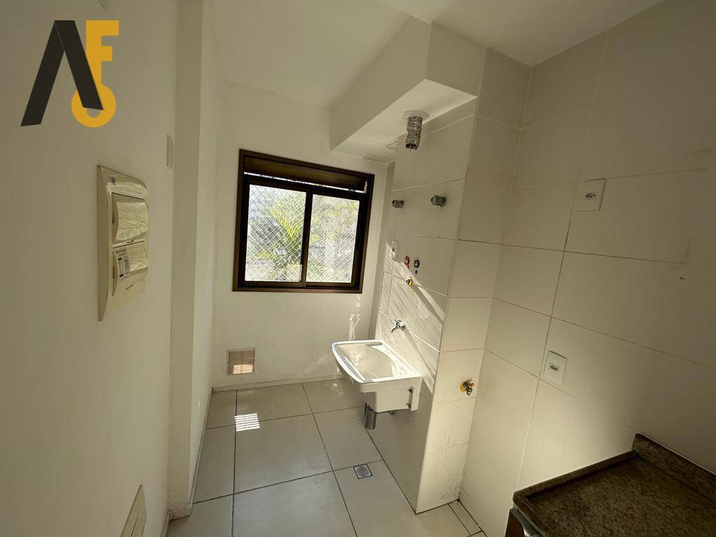 Apartamento à venda com 2 quartos, 58m² - Foto 23