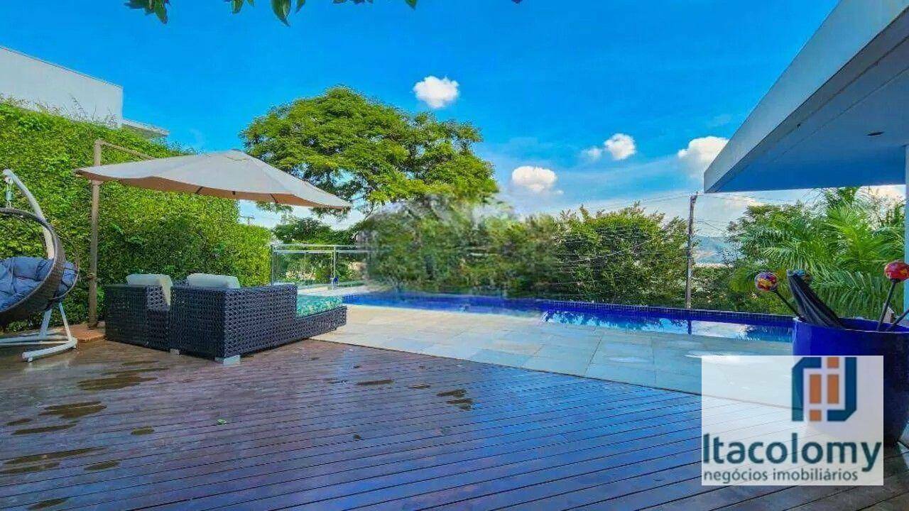 Casa de Condomínio à venda com 4 quartos, 531m² - Foto 36