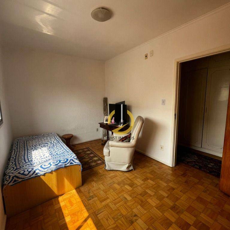 Apartamento à venda com 3 quartos, 240m² - Foto 25