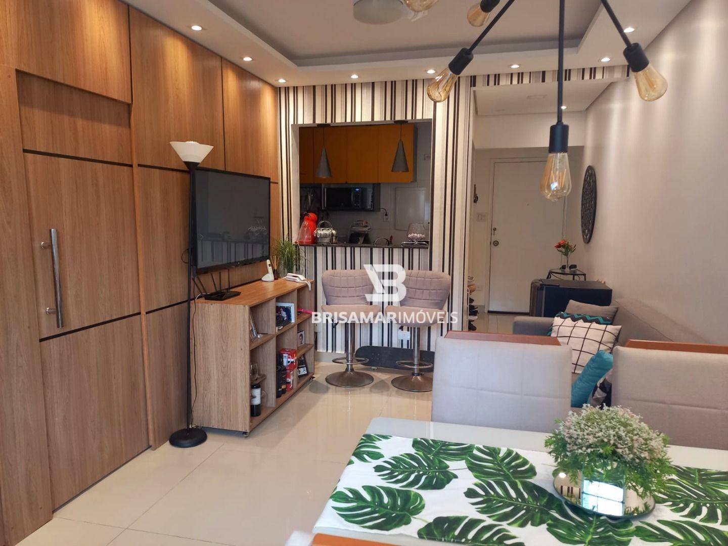 Apartamento à venda com 2 quartos, 72m² - Foto 1