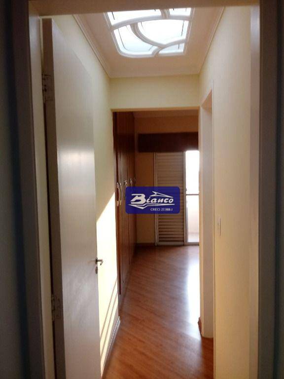 Apartamento à venda com 3 quartos, 91m² - Foto 23