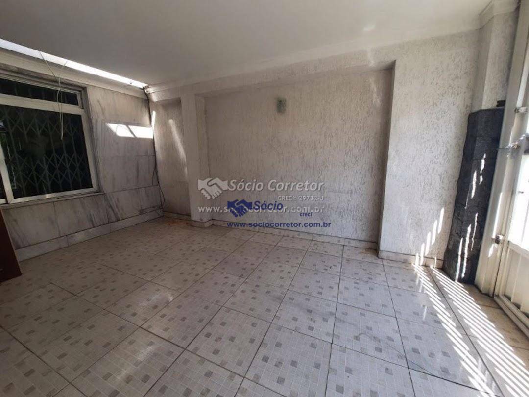 Sobrado à venda com 3 quartos, 206m² - Foto 3