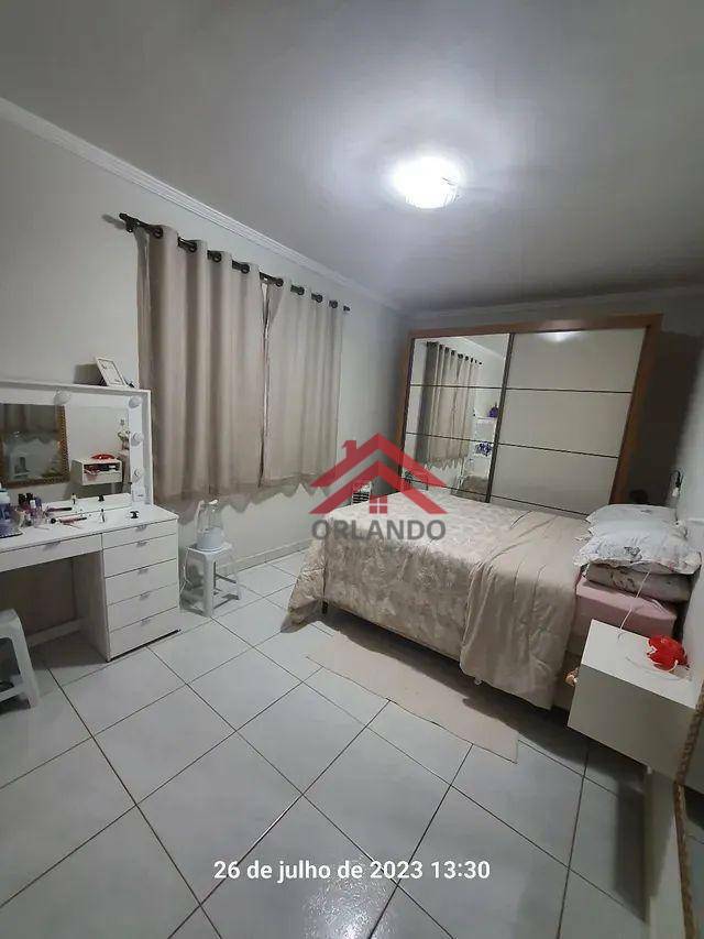 Casa à venda com 3 quartos, 180m² - Foto 6