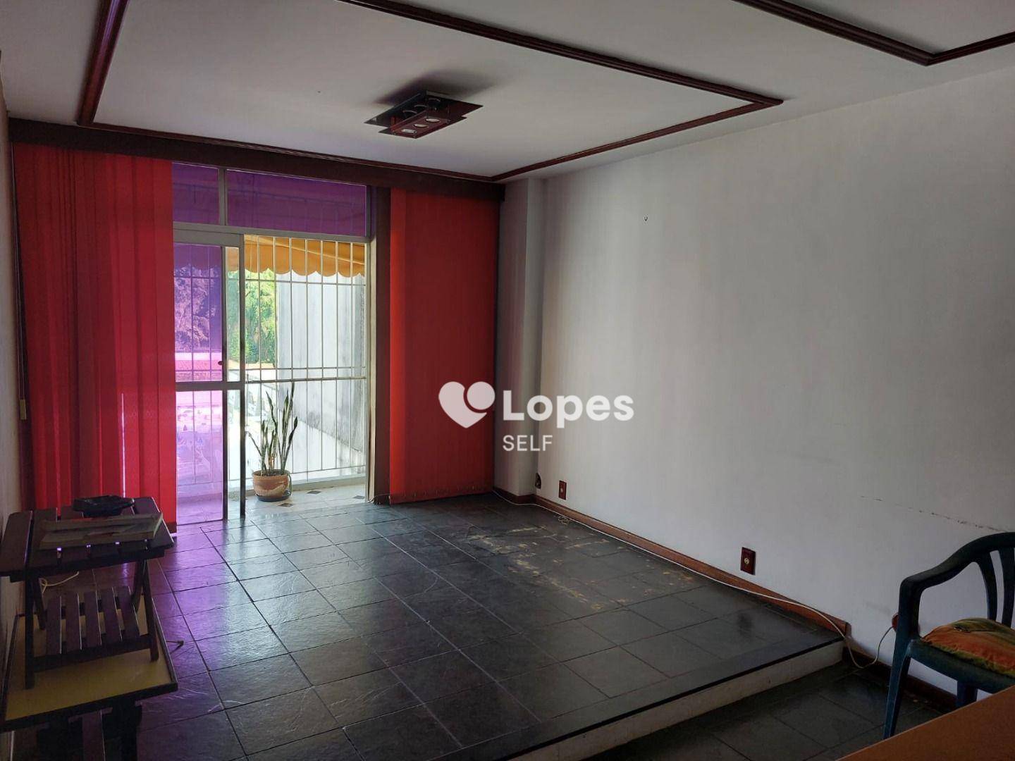 Apartamento à venda com 3 quartos, 100m² - Foto 1