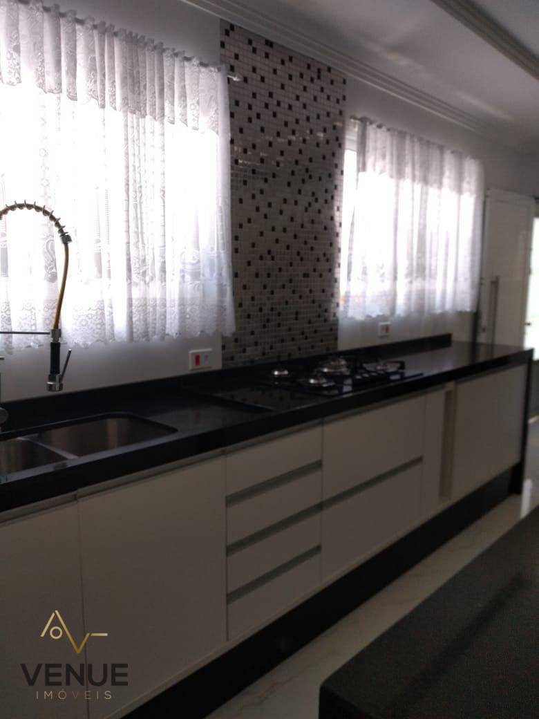 Sobrado à venda e aluguel com 3 quartos, 350m² - Foto 42