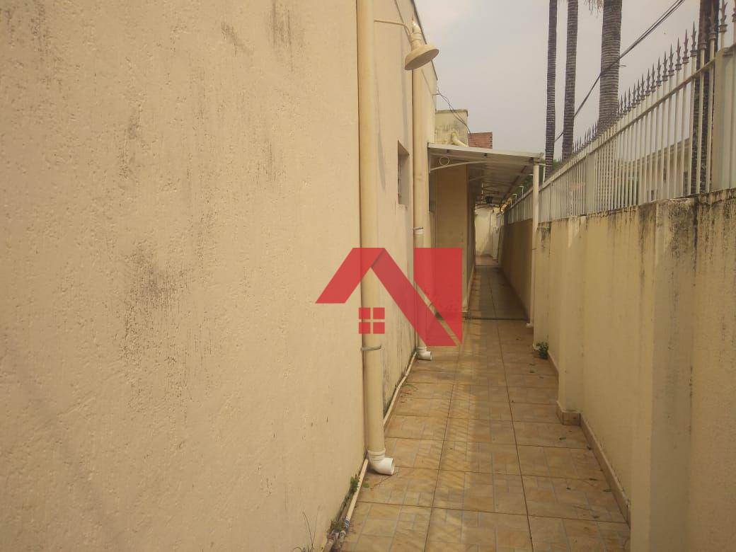 Casa à venda com 3 quartos, 350m² - Foto 19