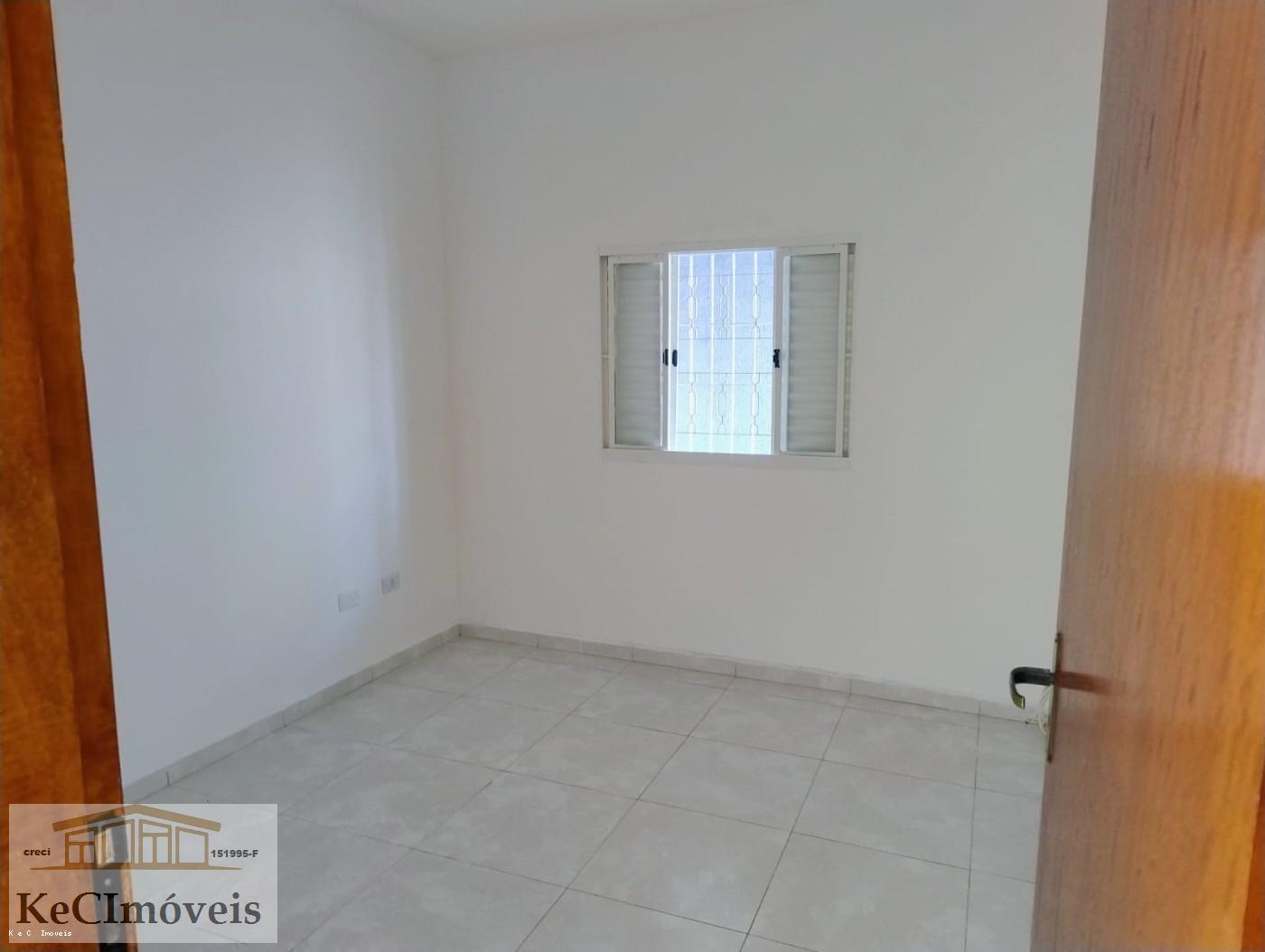 Casa à venda com 2 quartos, 67m² - Foto 7