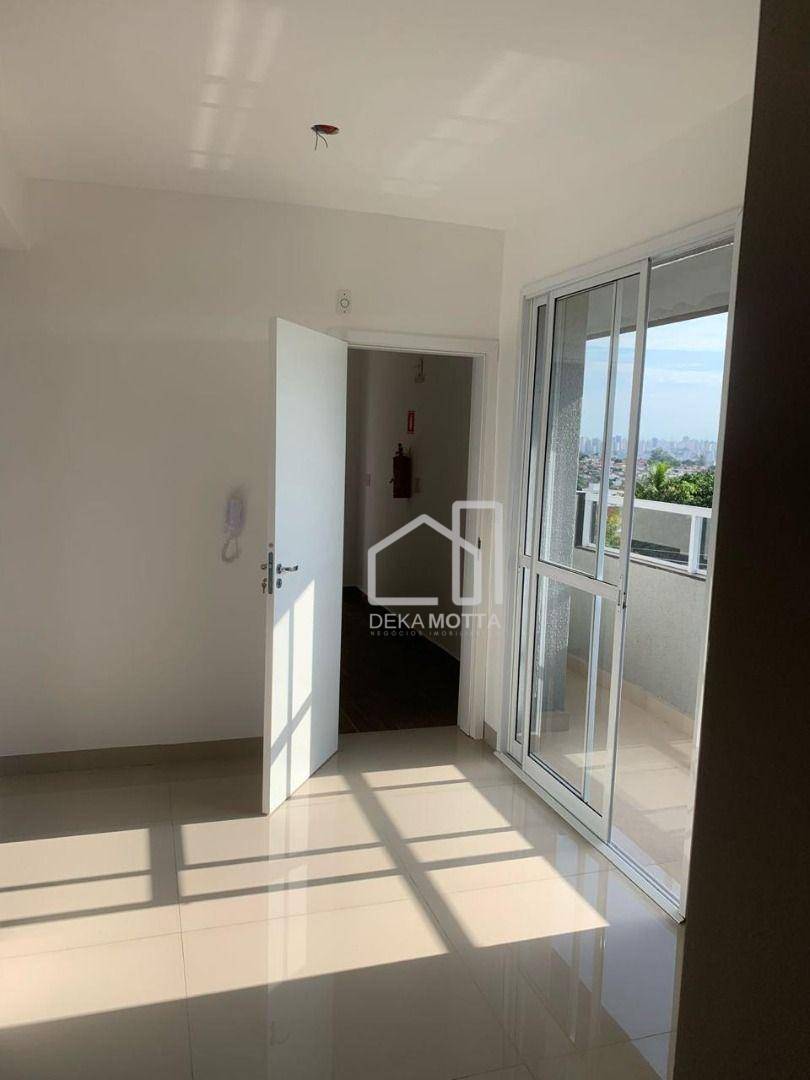 Apartamento à venda com 2 quartos, 57m² - Foto 15