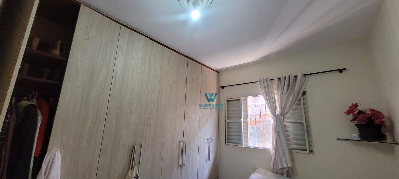 Casa para alugar com 3 quartos, 132m² - Foto 7