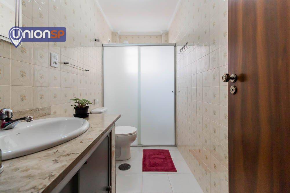 Apartamento à venda com 2 quartos, 70m² - Foto 6