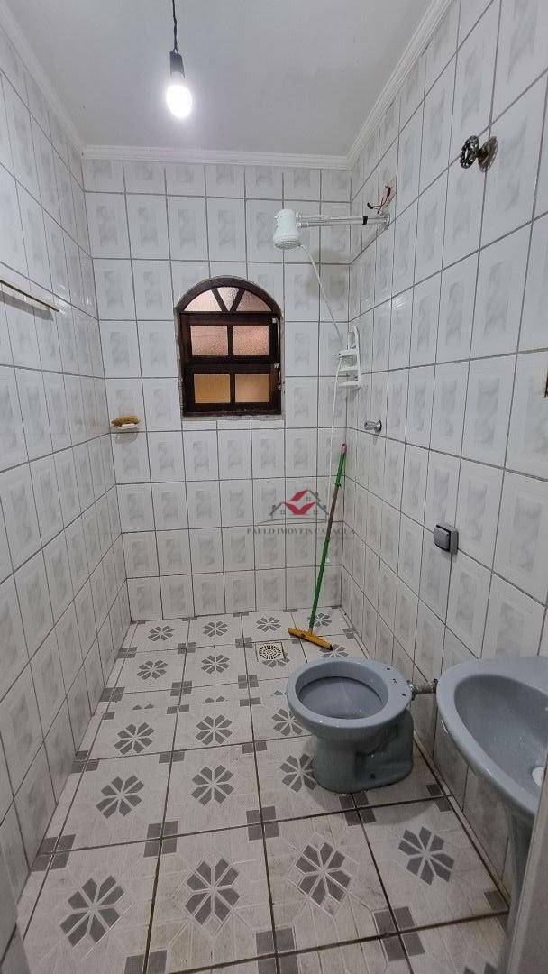 Casa de Condomínio à venda com 4 quartos, 232m² - Foto 28