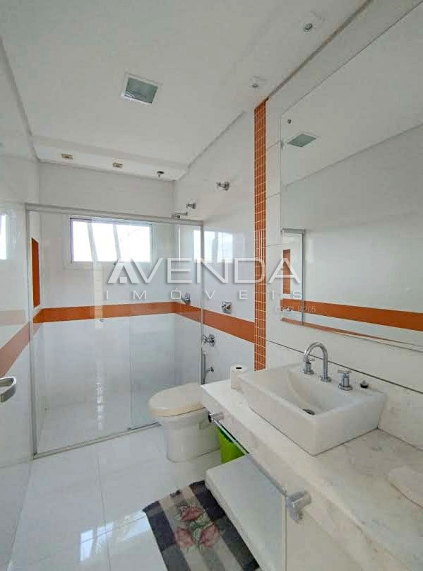 Casa para alugar com 4 quartos, 520m² - Foto 29