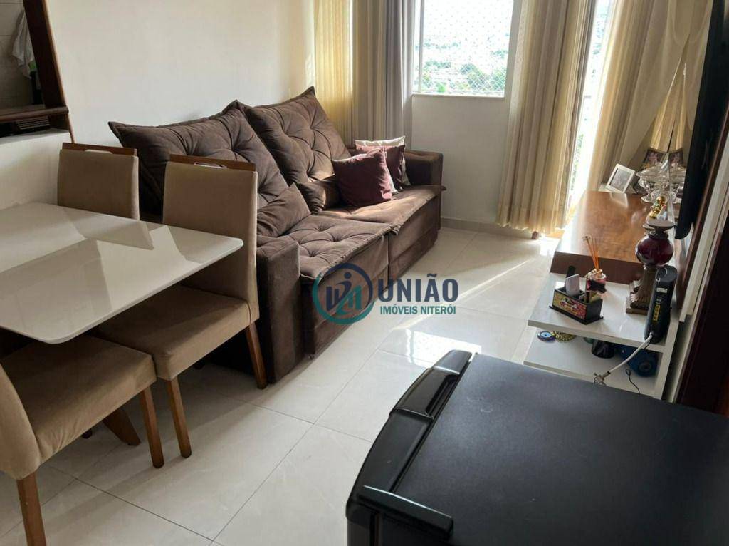 Apartamento à venda com 1 quarto, 50m² - Foto 3