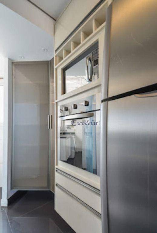 Apartamento à venda com 3 quartos, 145m² - Foto 50