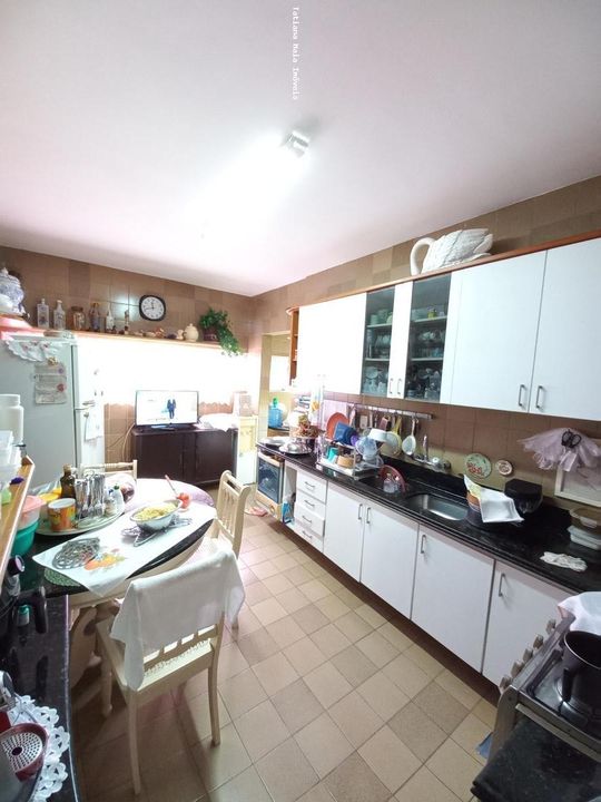 Apartamento à venda com 3 quartos, 140m² - Foto 14