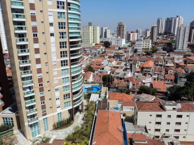 Apartamento para alugar com 4 quartos, 210m² - Foto 22