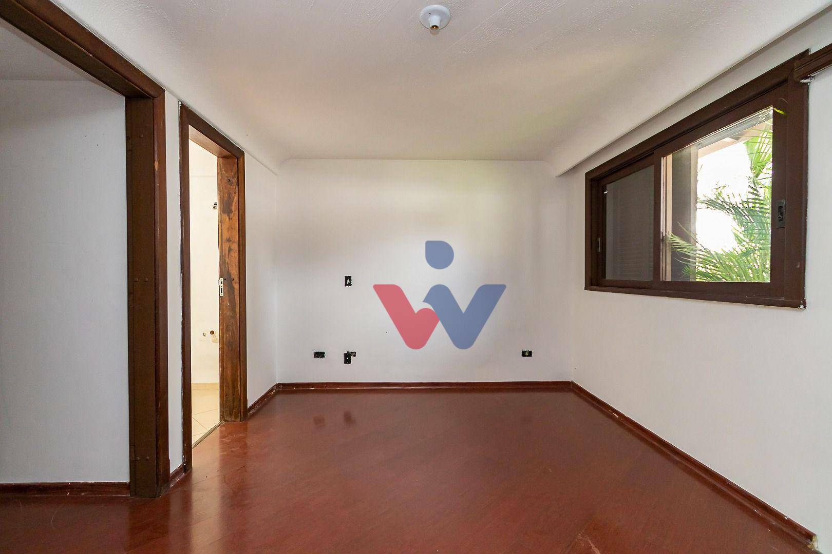 Casa à venda com 5 quartos, 1200m² - Foto 14