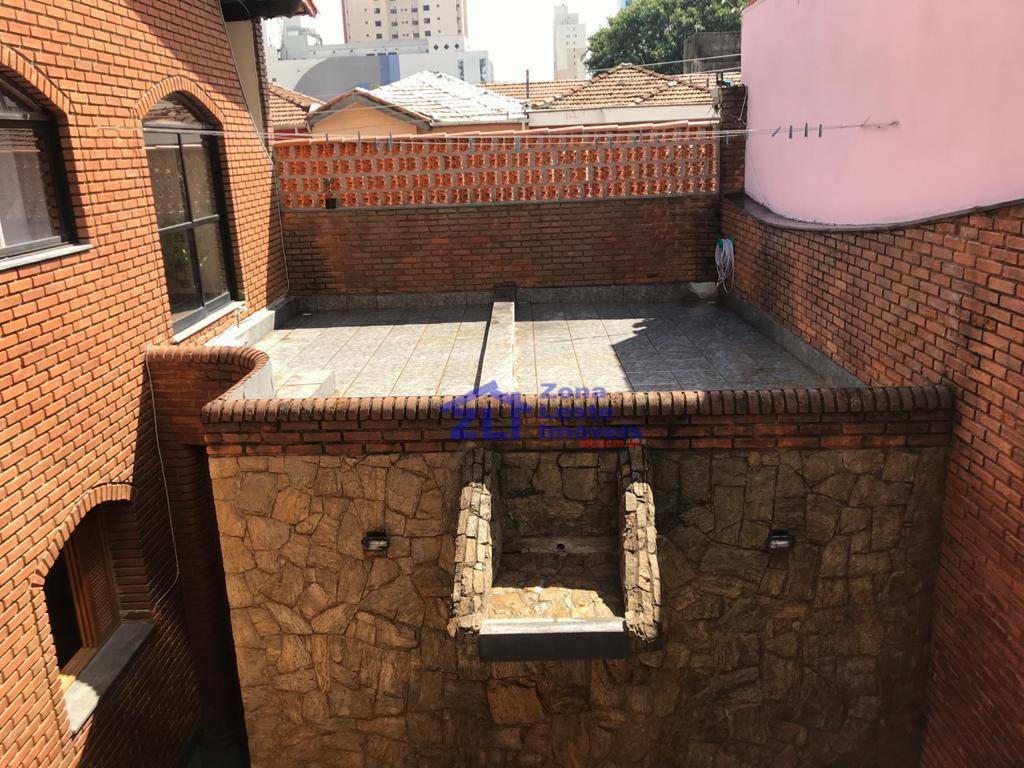 Sobrado à venda com 3 quartos, 240m² - Foto 17