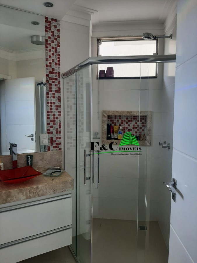 Casa de Condomínio para alugar com 3 quartos, 200m² - Foto 27