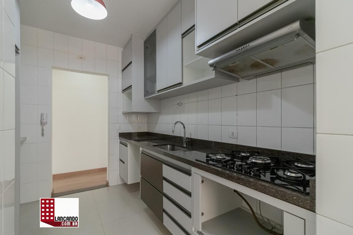 Apartamento à venda com 3 quartos, 80m² - Foto 3