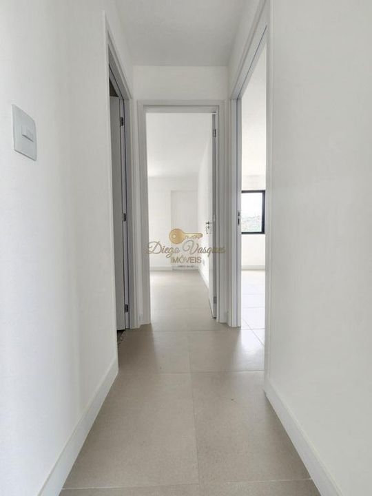 Apartamento à venda com 2 quartos, 63m² - Foto 5