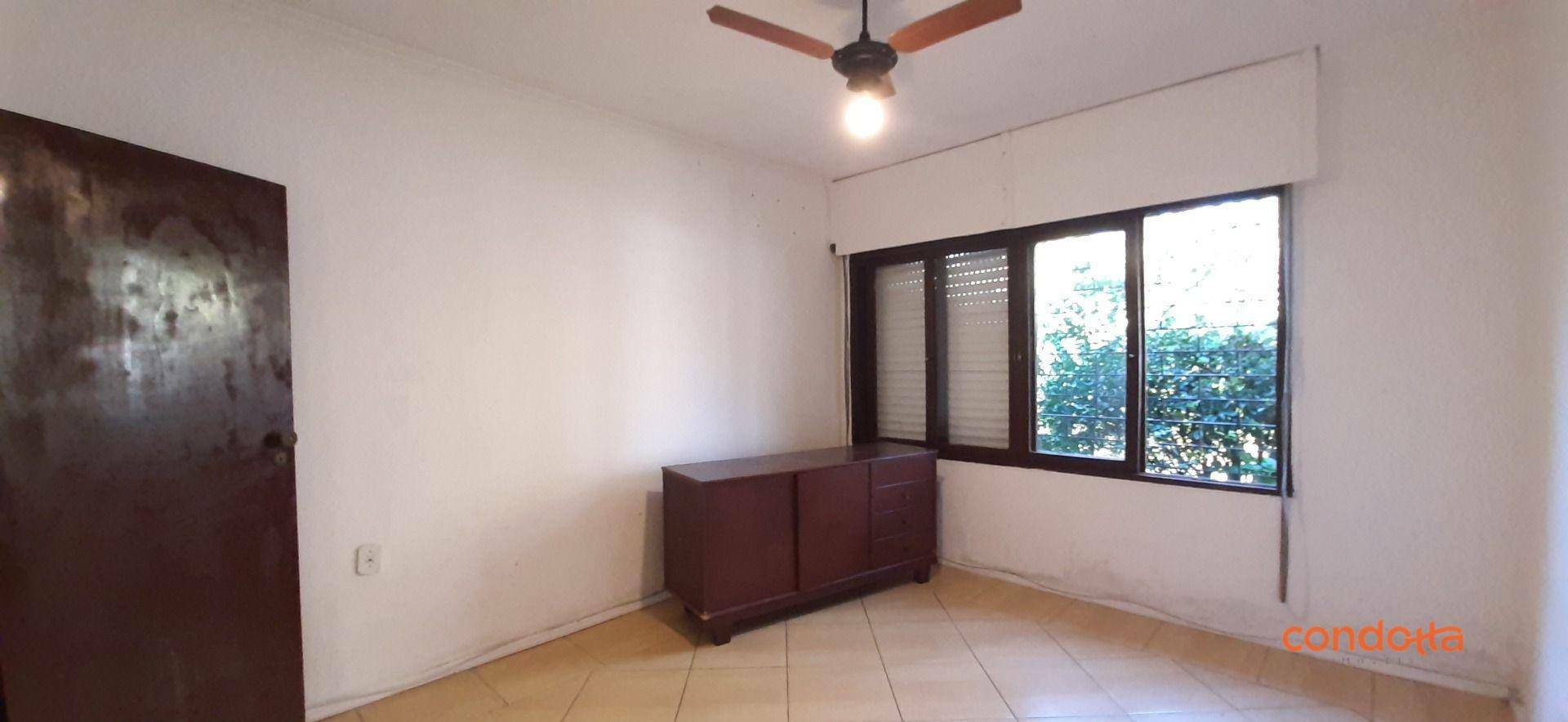 Casa para alugar com 4 quartos, 331m² - Foto 20
