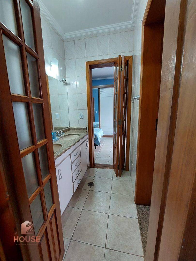 Casa de Condomínio à venda com 3 quartos, 315m² - Foto 11