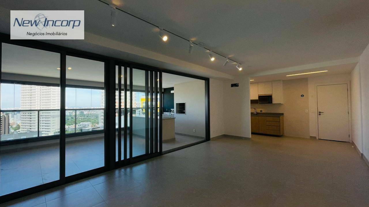 Apartamento para alugar com 2 quartos, 110m² - Foto 4