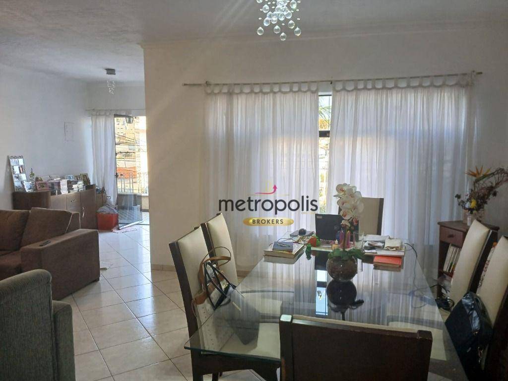 Sobrado à venda com 2 quartos, 180m² - Foto 4