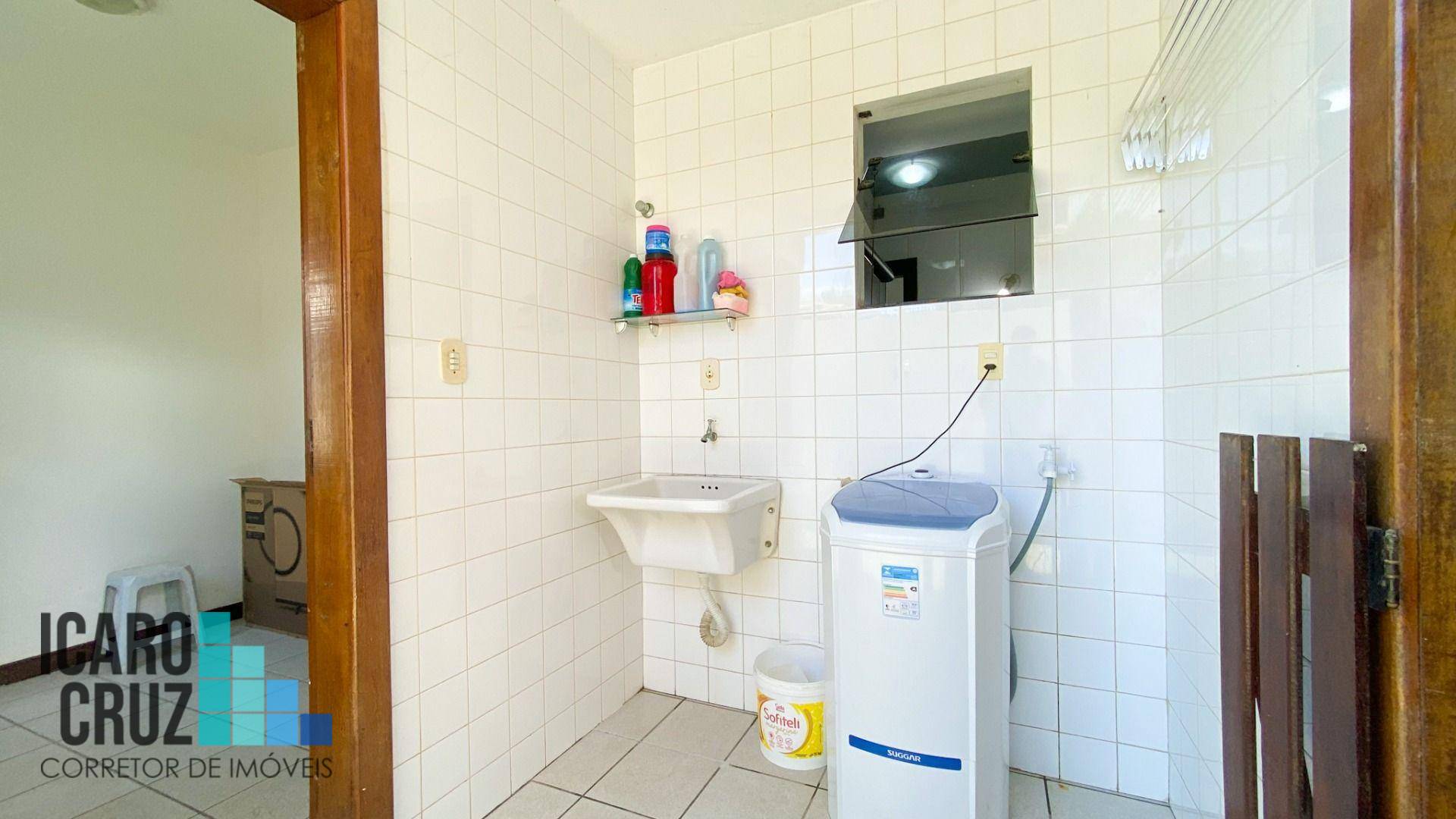 Casa à venda com 3 quartos, 300m² - Foto 12