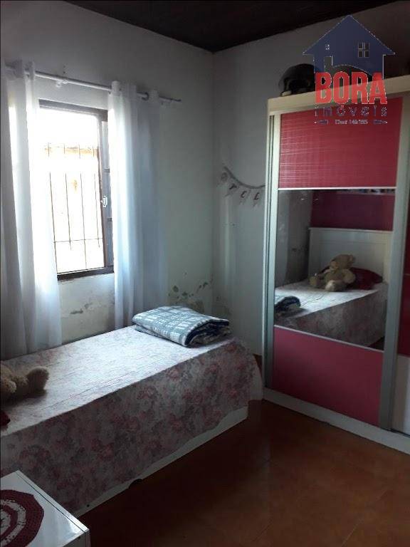 Casa à venda com 3 quartos, 200m² - Foto 6