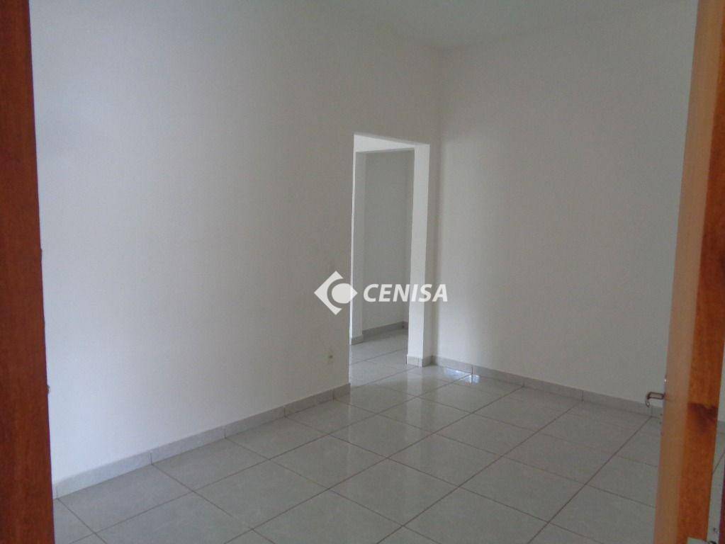 Casa à venda com 3 quartos, 250m² - Foto 8