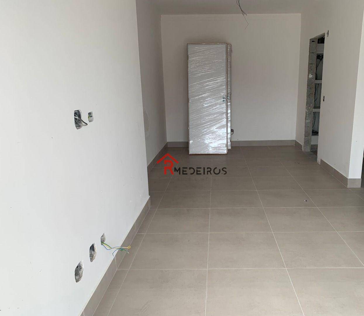 Apartamento à venda com 3 quartos, 143m² - Foto 4