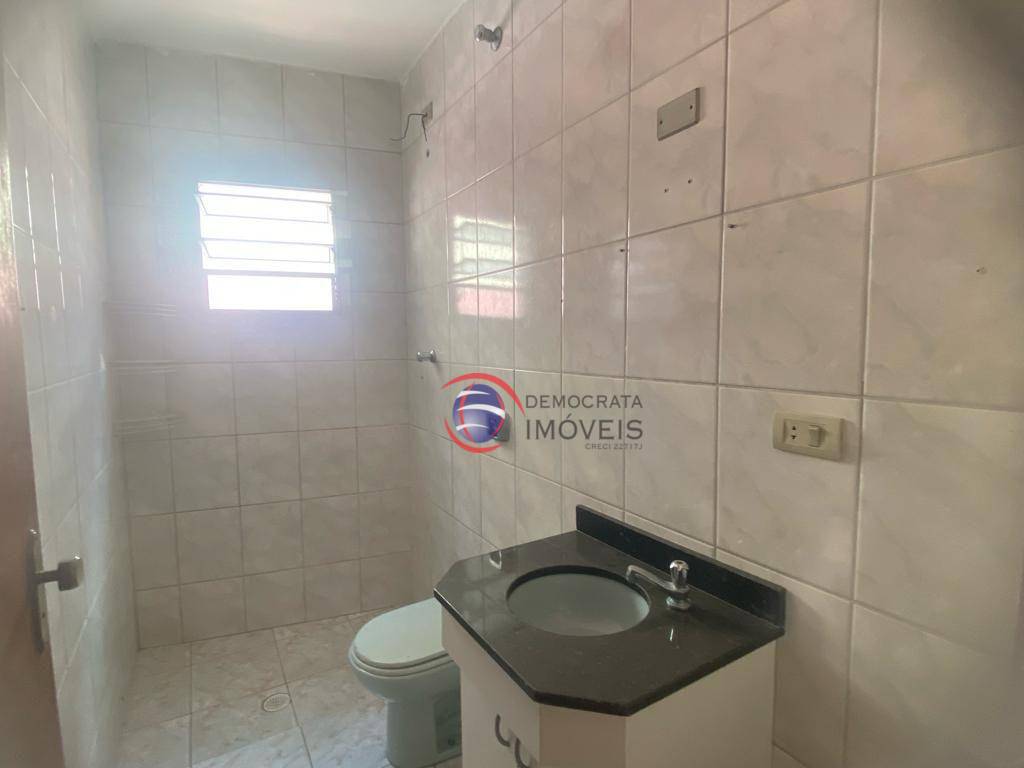 Sobrado à venda com 3 quartos, 236m² - Foto 12