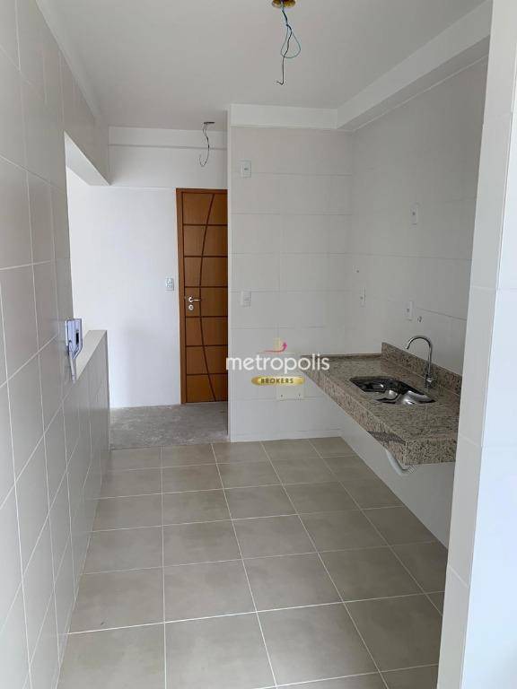 Apartamento à venda com 2 quartos, 68m² - Foto 11