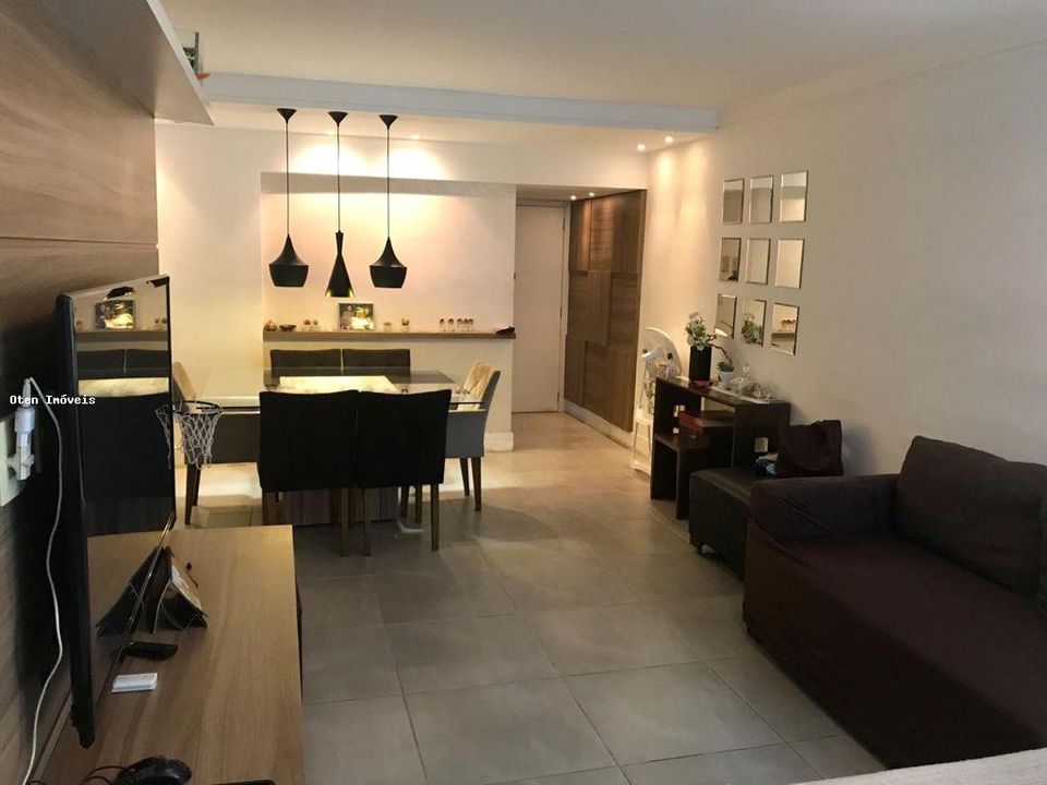 Apartamento à venda com 3 quartos, 100m² - Foto 2