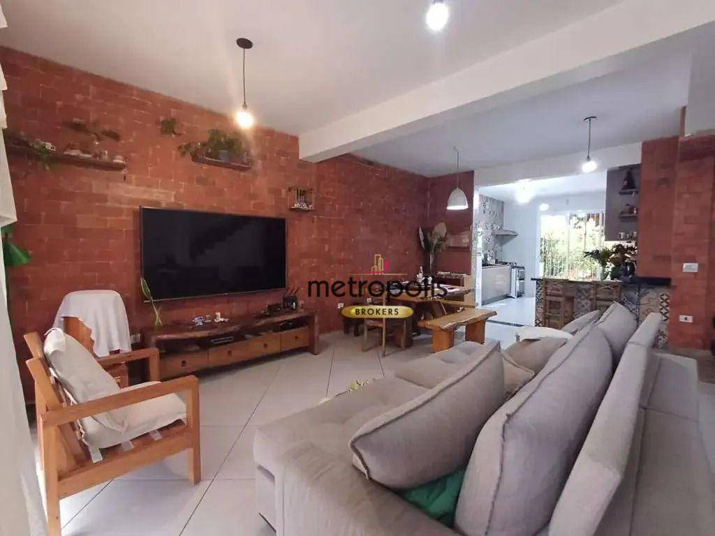 Sobrado, 2 quartos, 282 m² - Foto 1