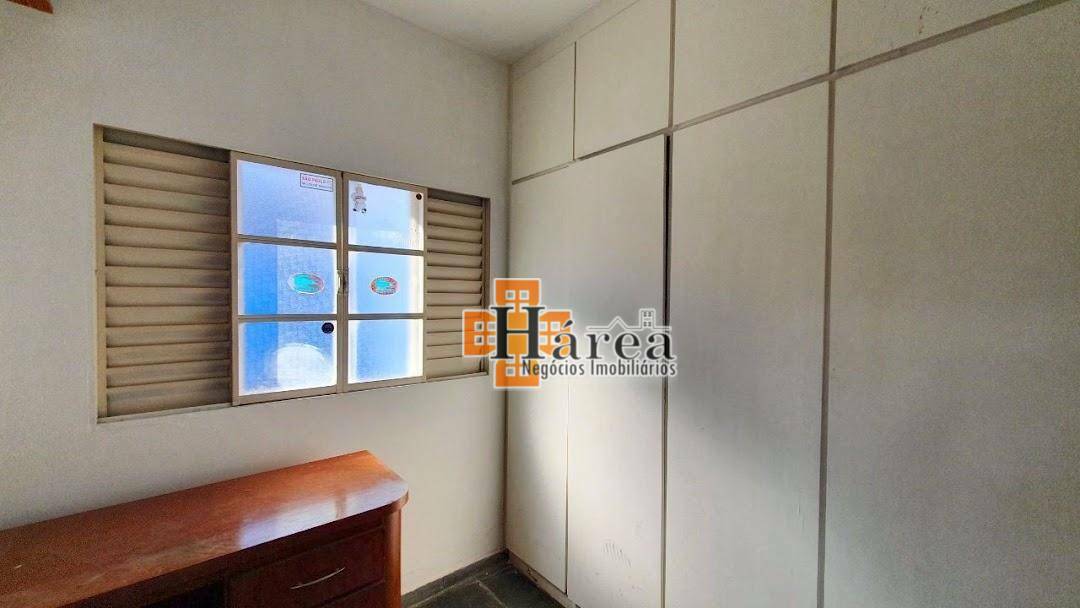 Sobrado à venda com 3 quartos, 241m² - Foto 14