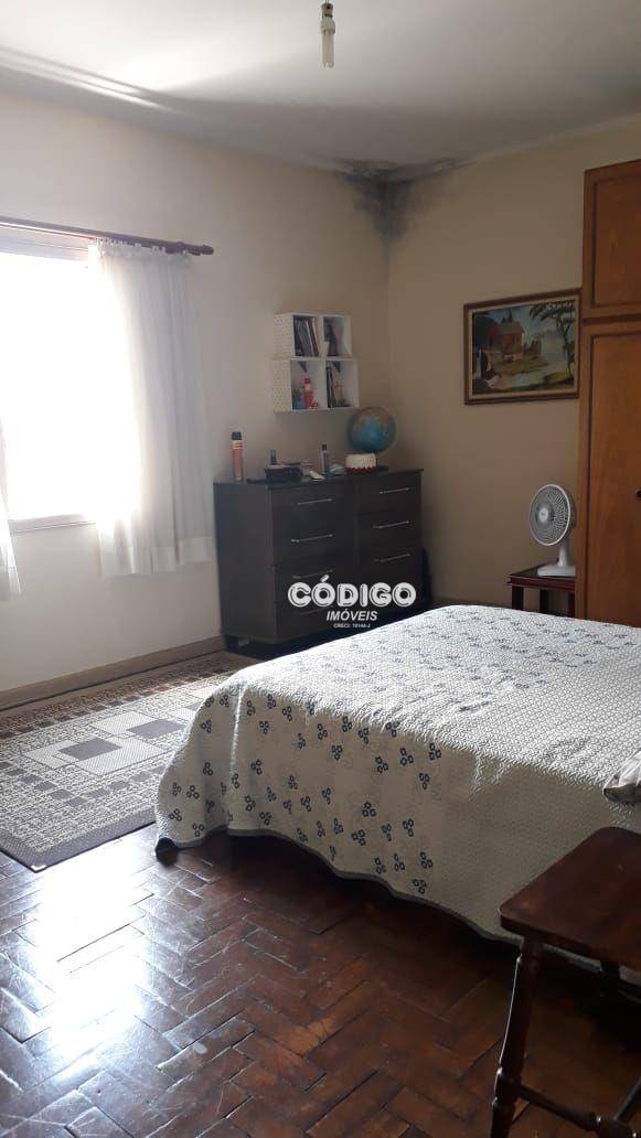 Sobrado à venda com 3 quartos, 200m² - Foto 22