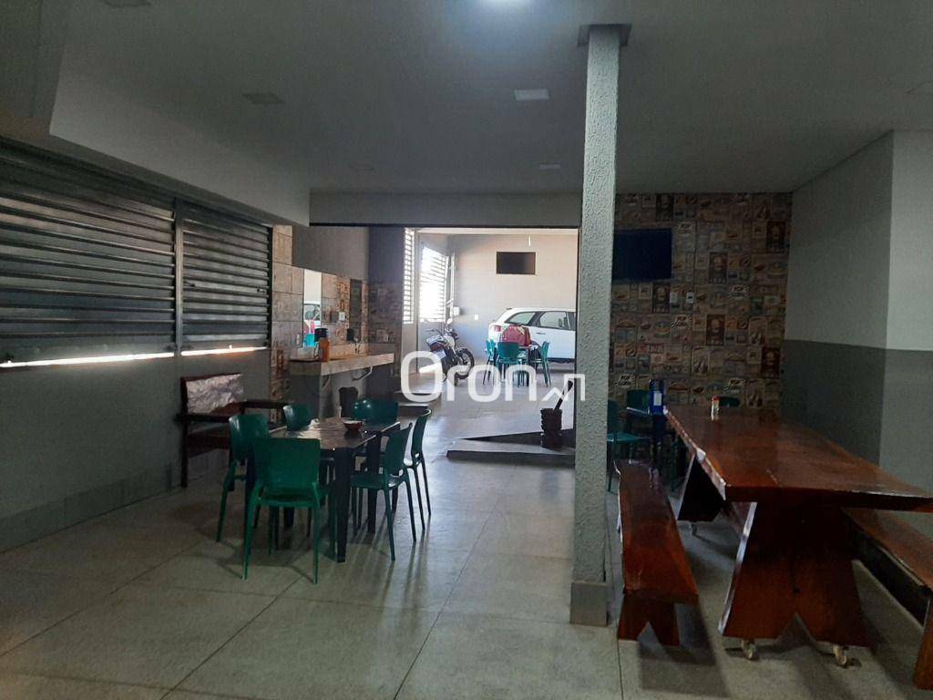 Sobrado à venda com 3 quartos, 340m² - Foto 5