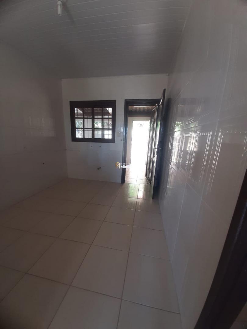 Casa à venda com 3 quartos, 92m² - Foto 6